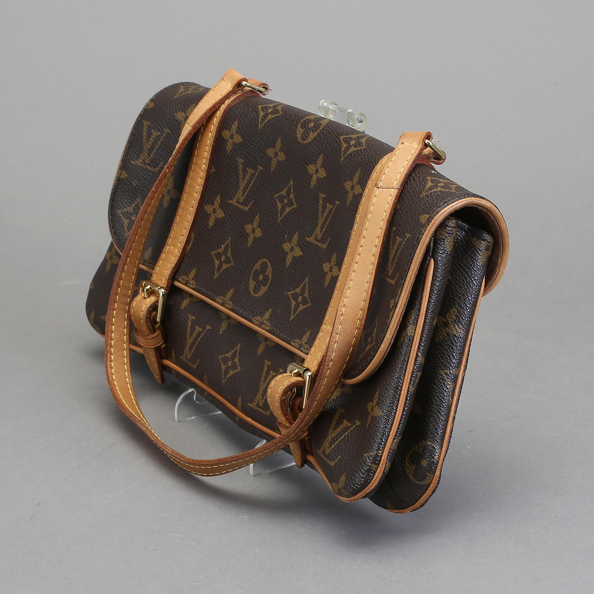 VÄSKA, Louis Vuitton.
