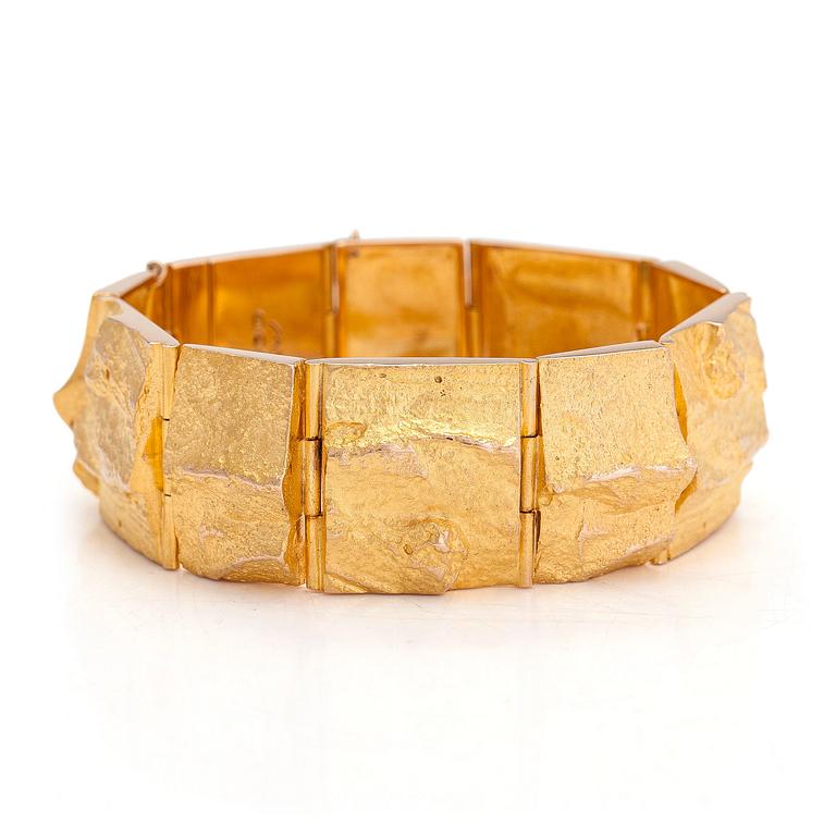 Björn Weckström, A 14K gold bracelet 'Golden stream' for Lapponia 1966.