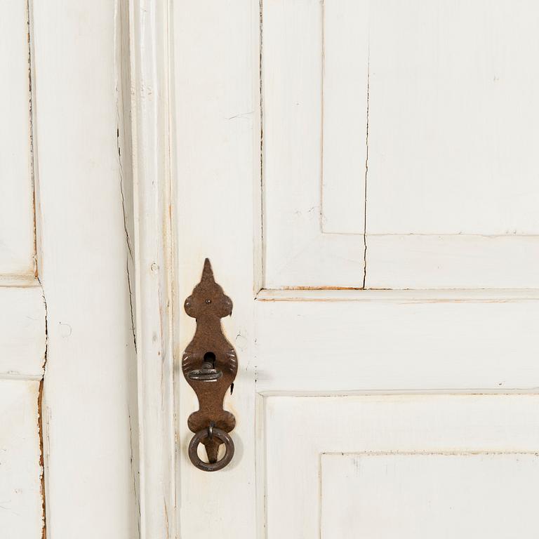 A 19th Century WARDROPE.