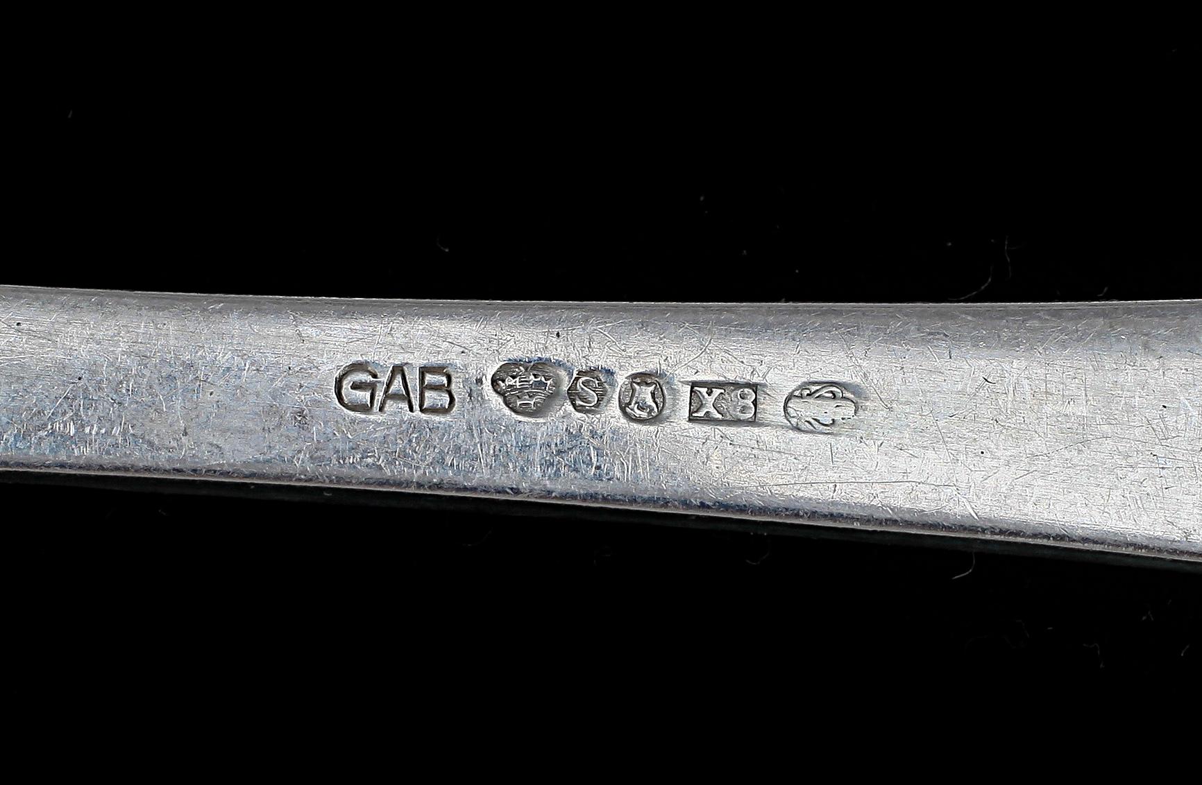 MATSERVIS, 102 delar, silver, Rosenholm, Jacob Ängman, GAB, Stockholm, 1948-51. Tot vikt (inkl knivblad) ca 3387g.