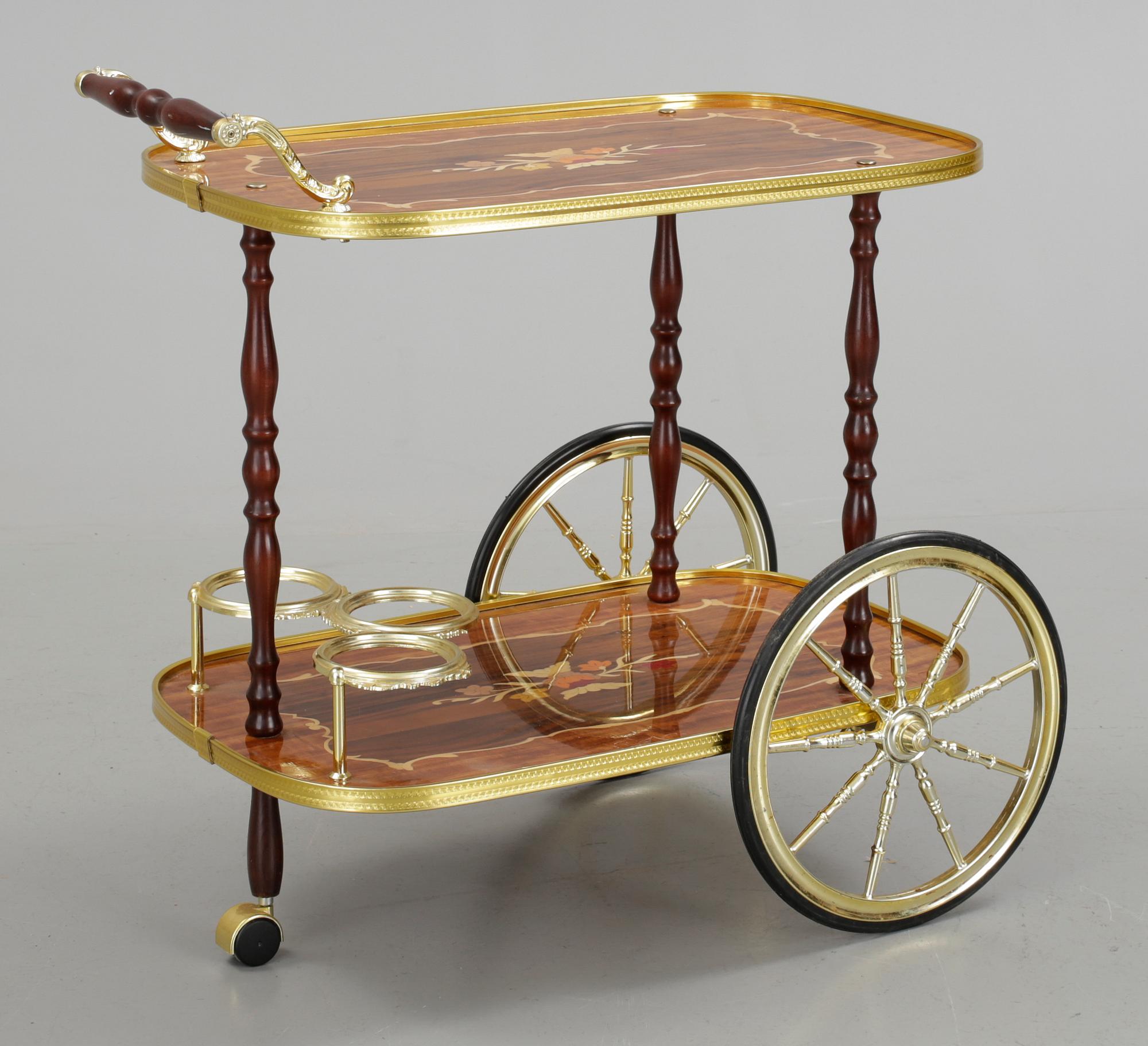 SERVERINGSVAGN, 1900-talets andra hälft.