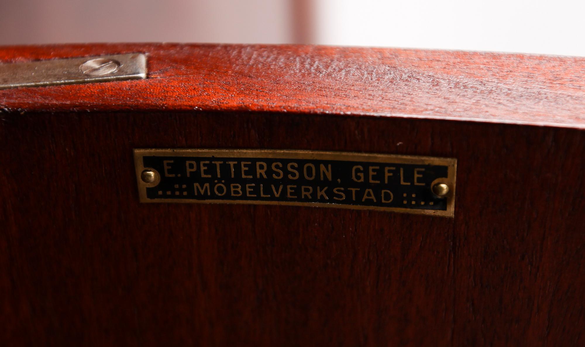 BOKHYLLA, E. Pettersson, Gefle Möbelverkstad, 1900-talets första hälft.