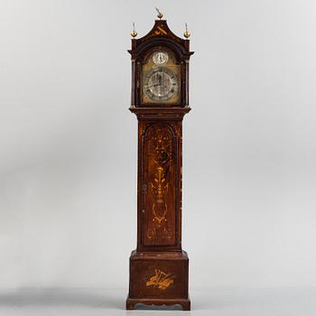 An English longcase clock from around year 1800.