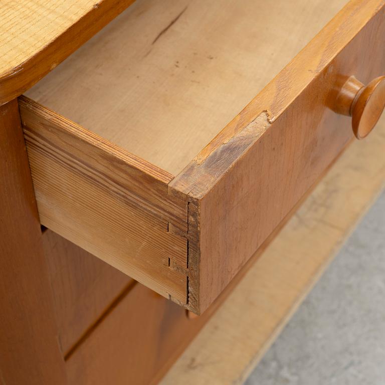 A dresser, mid-20th century.