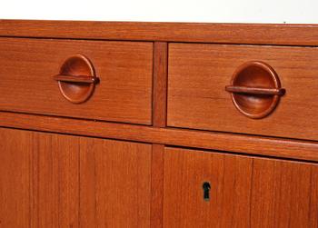 SIDEBOARD, 1900-talets mitt.