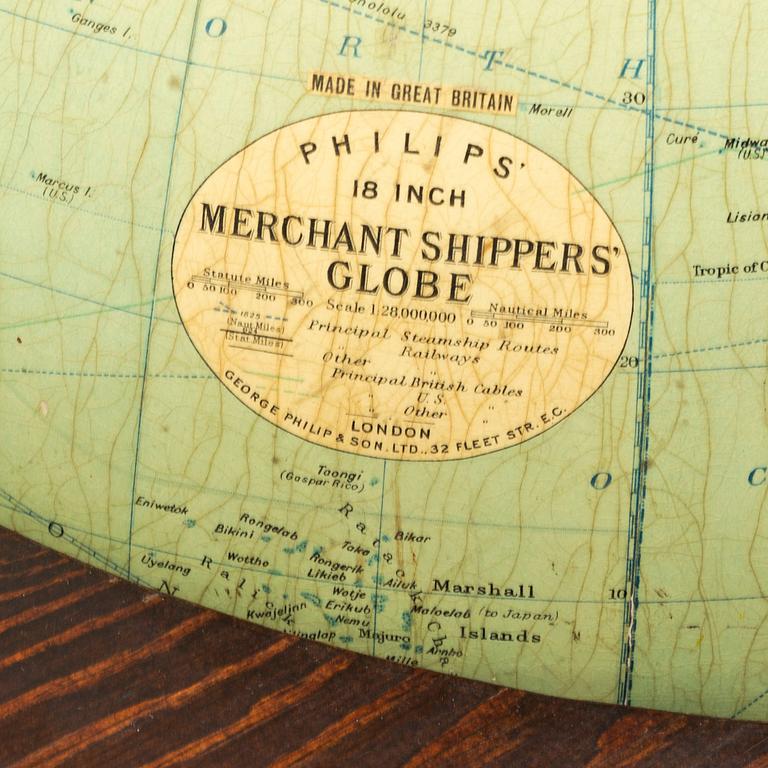 Philips 18 inch merchant shippers Globe, first hlaf of the 20th century.