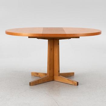 A dining table, second half of the 20th century.