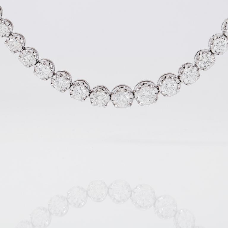 COLLIER, briljantslipade diamanter totalt ca 5,00 ct.