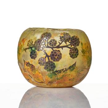 Daum Frères, a set of two Art Nouveau cameo glass vases, Nancy, France.