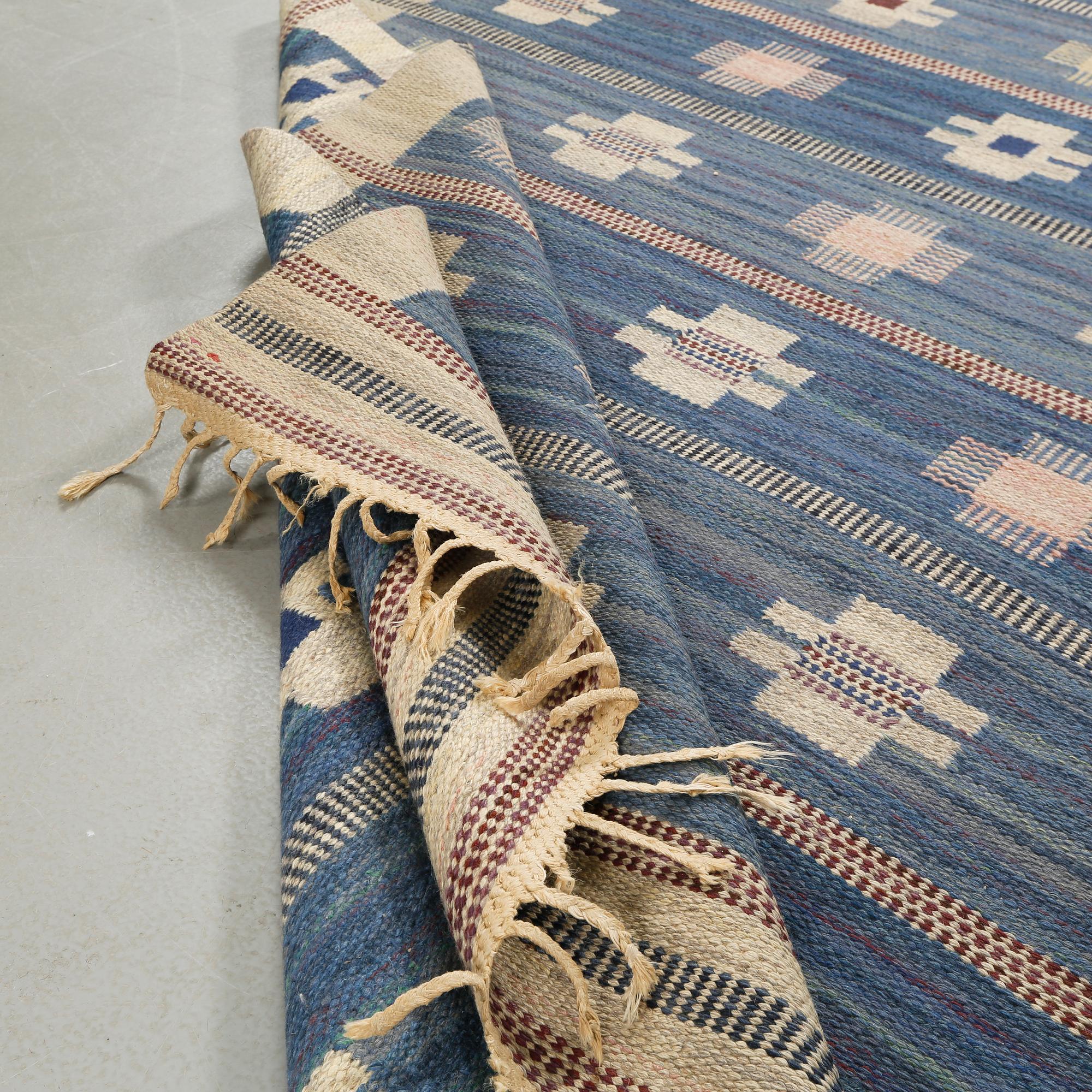 A flat weave by Marianne Richter, model "Hästhov", signed AB MMF MR, 220 x 155 cm.