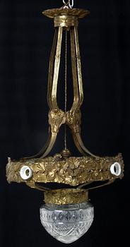 TAKLAMPA, patinerad brons, Böhlmarks, sannolikt Alice Nordin, jugend, 1910-tal, h 90.