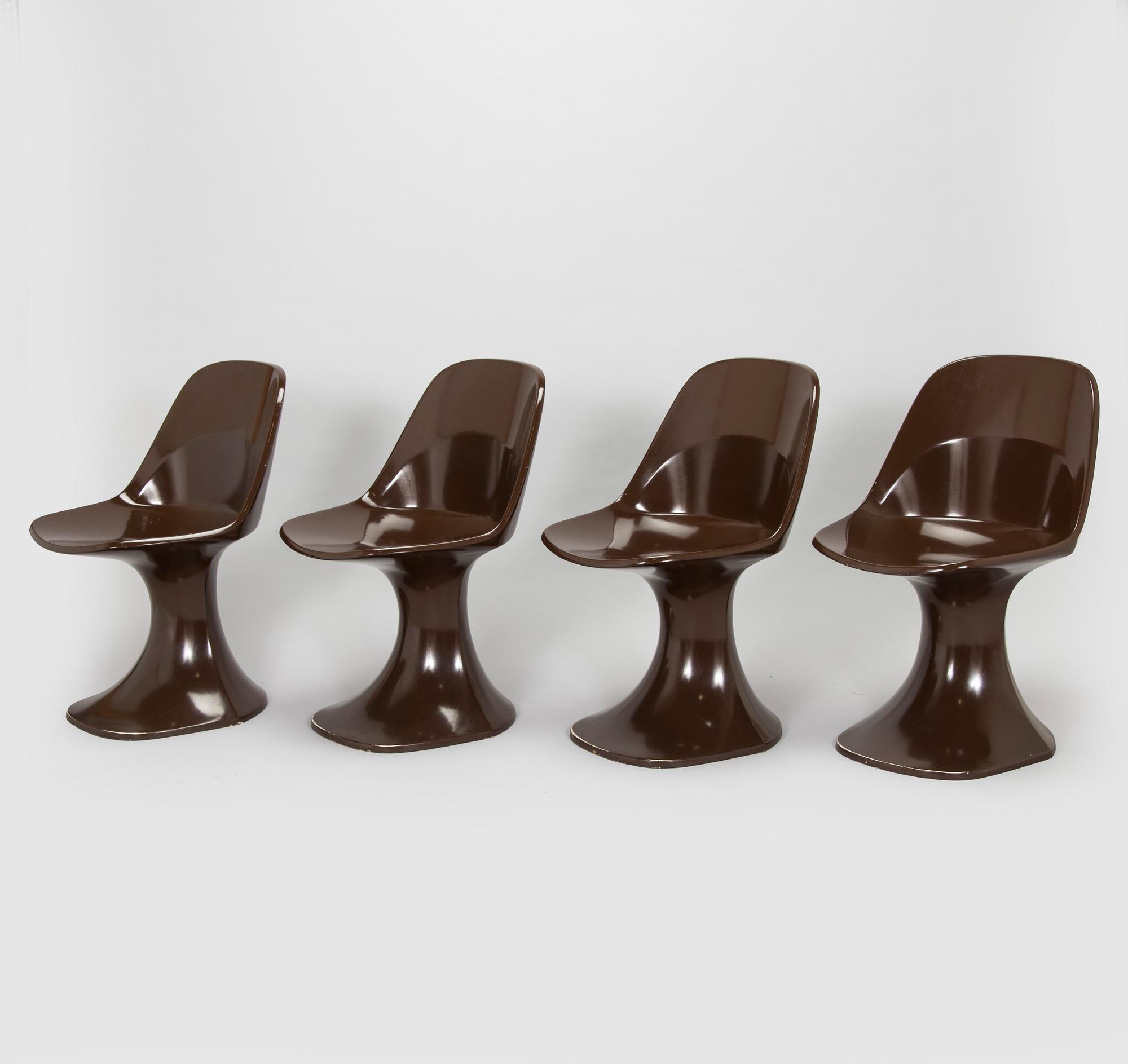Perttu Mentula, four 1970s chairs 'PMD-model' for Huonekalutuote Oy.