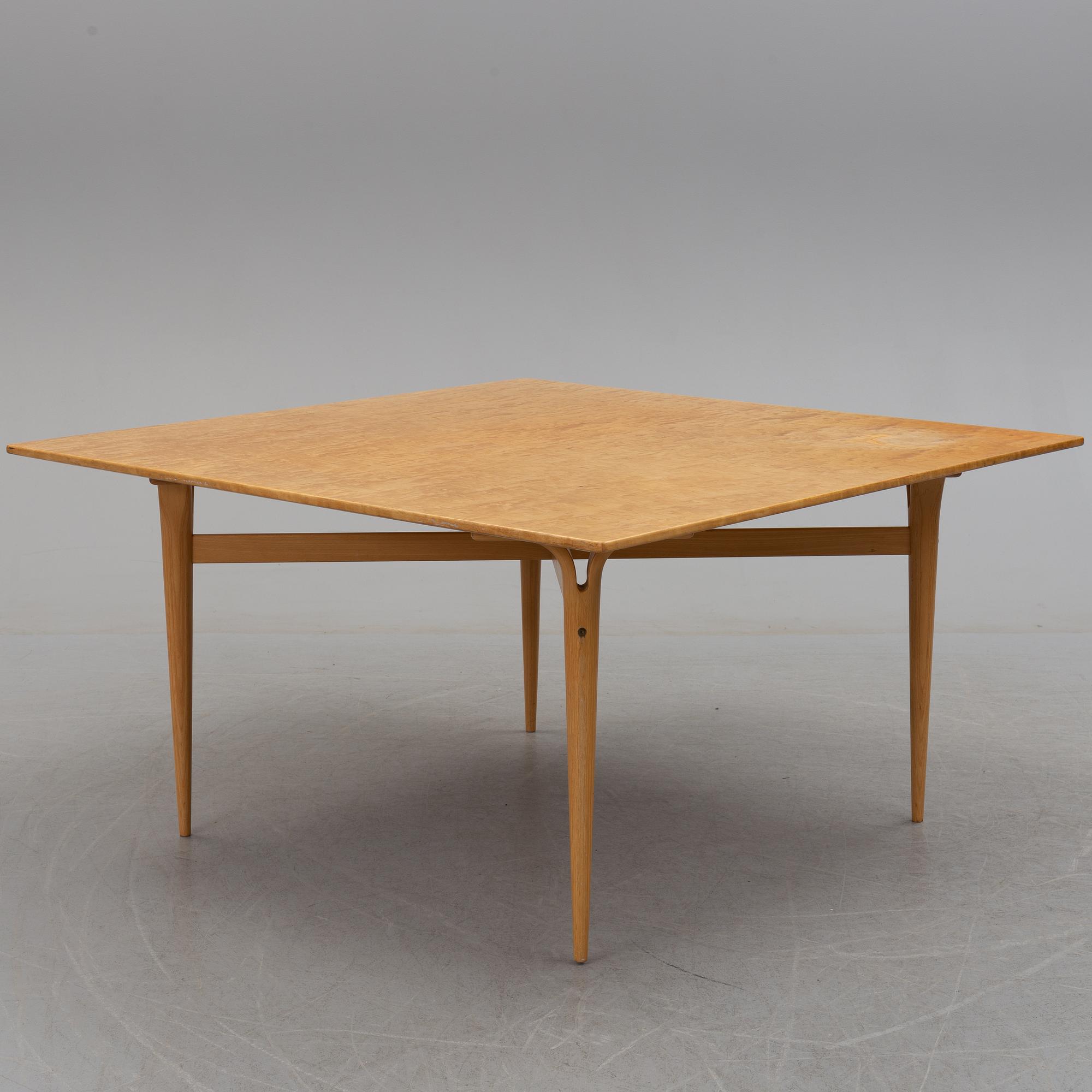 BRUNO MATSSON, bord, för Karl Mathsson, Värnamo, 1971.