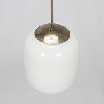 Paavo Tynell, a mid-20th century '1602/1685' pendant light for Idman.