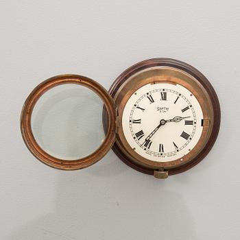 Skeppsklocka "8 day" Smith 1900-talets andra hälft.