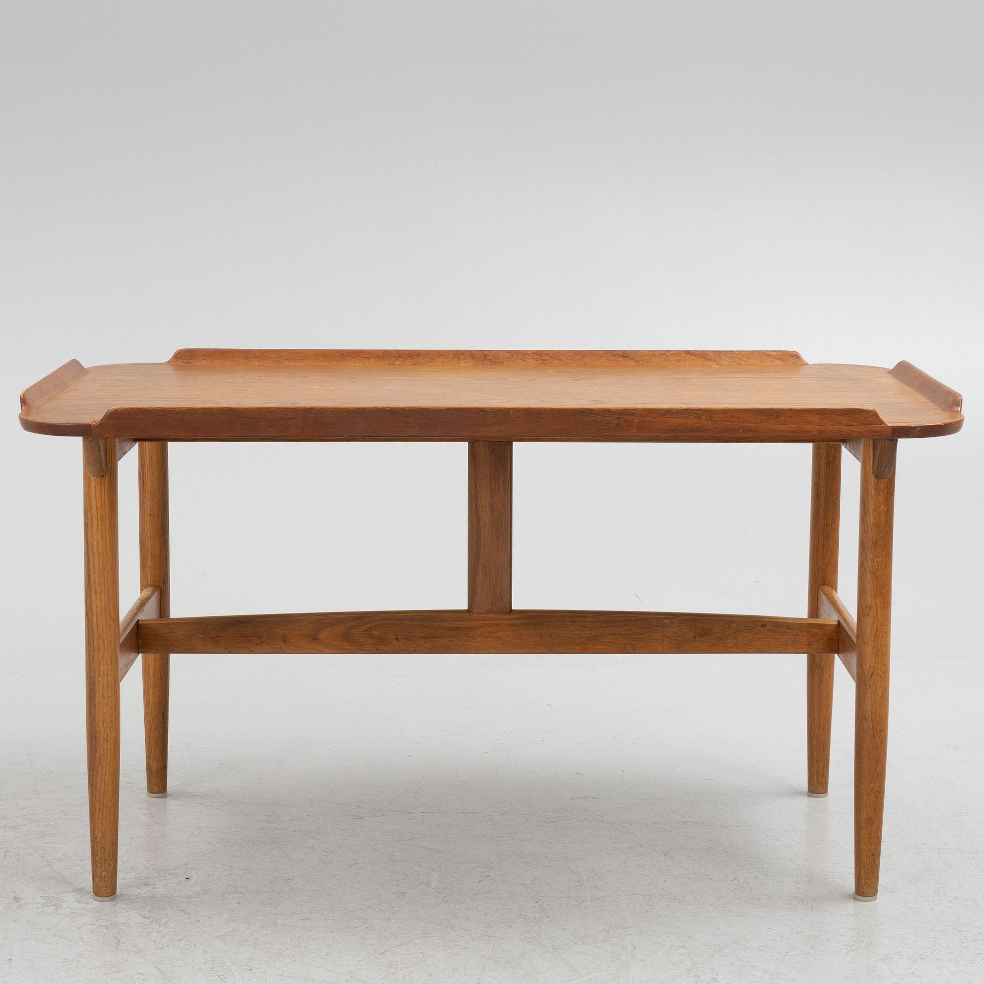 Finn Juhl, a coffee table, "SW 86", Søren Willadsen, Denmark, 1950s/60s.