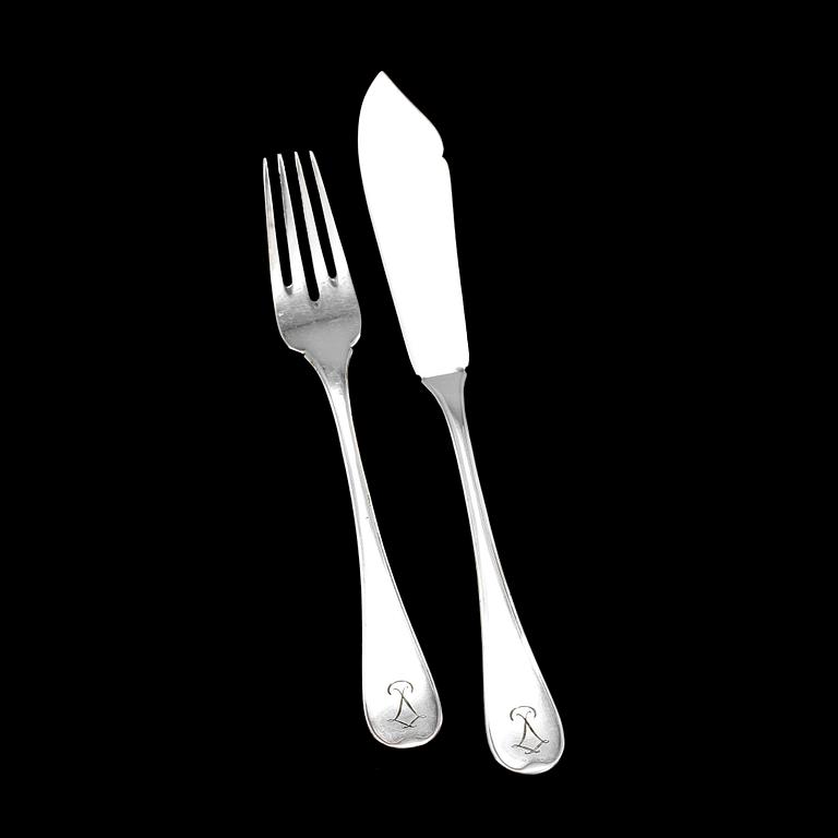 FISKBESTICK, 36 delar, nysilver, 1900-tal.