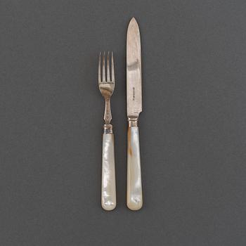 Fruit cutlery, 24 pcs, silver, silver plate and mother of pearl, William Hutton & Sons Ltd, Sheffield, 1914.