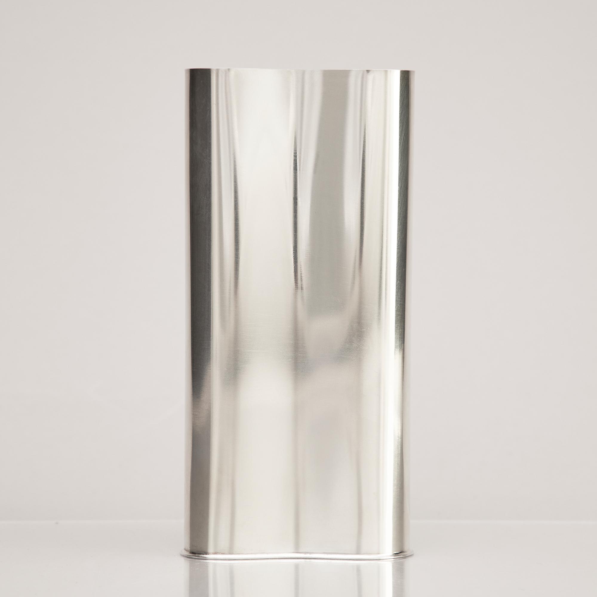 Rolf Lindståhl, a sterling silver vase, Stockholm 2012.