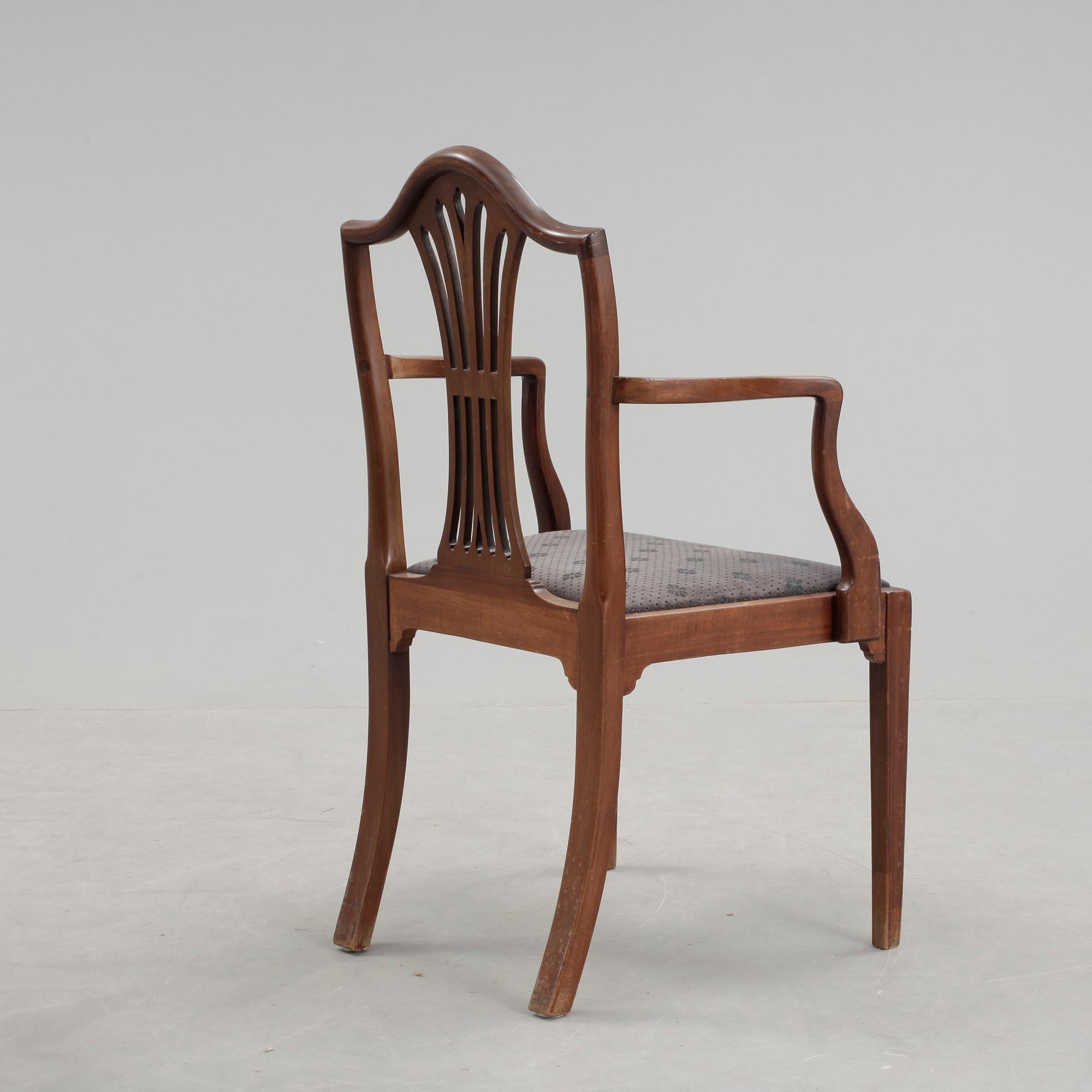 KARMSTOL, engelsk stil, 1900-tal.