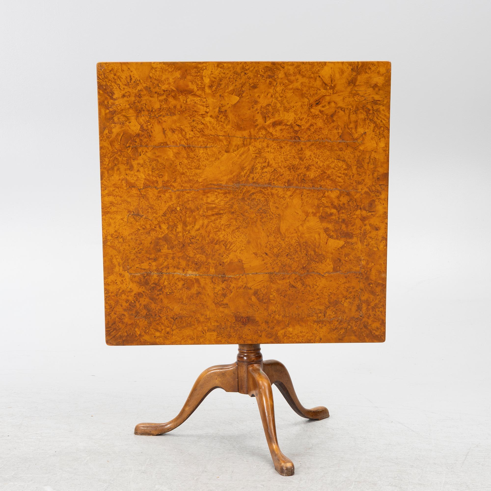 Anders Jacob Rosendahl, A folding table, Arboga, first half of the 19th century.