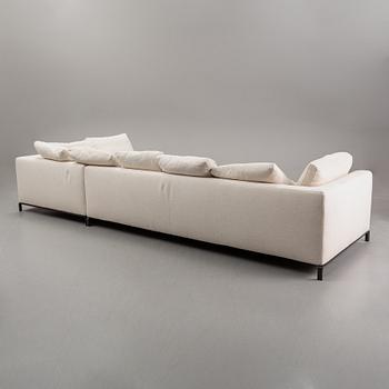 Antonio Citterio, sofa 'Ray' B&B Italia.