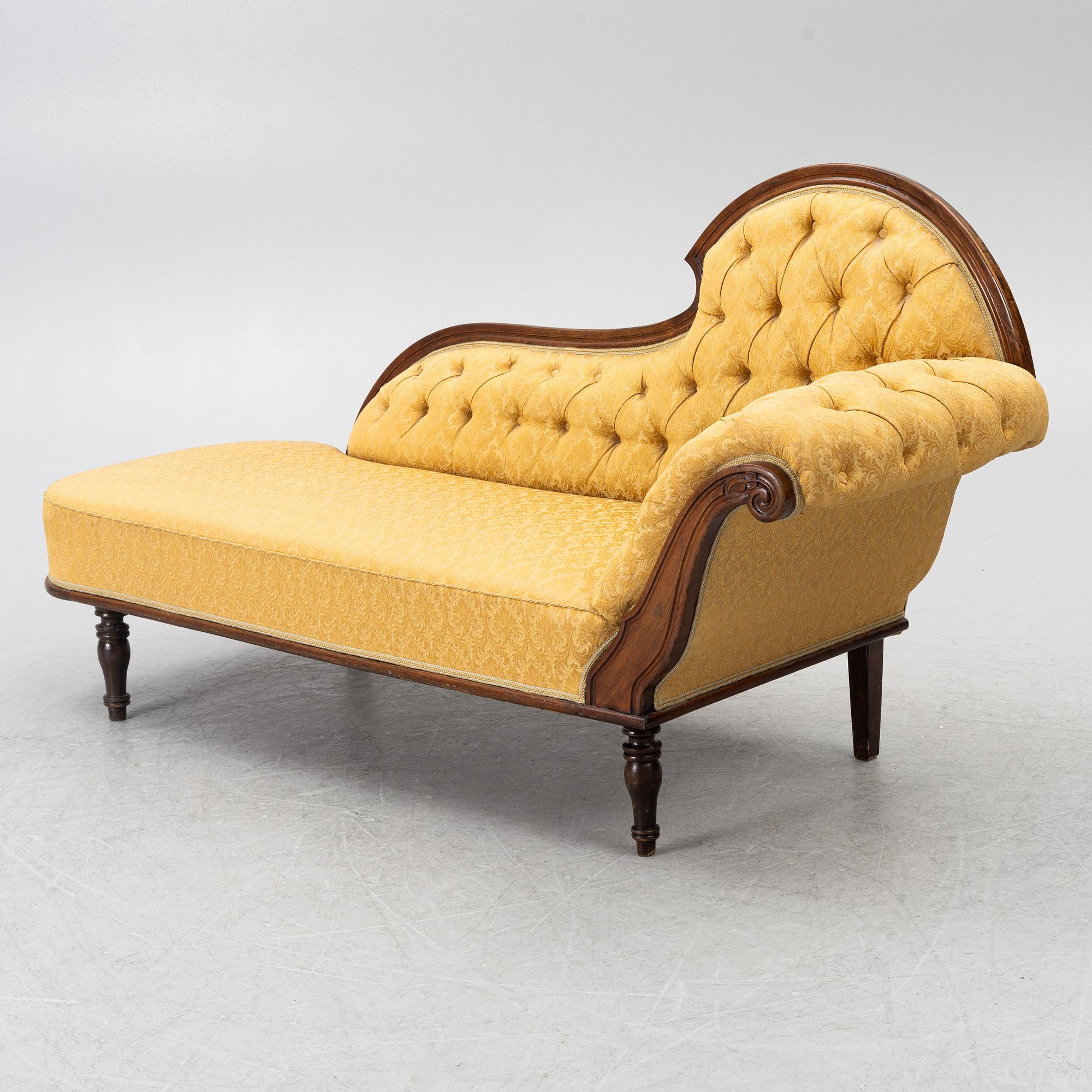 Chaise longue, late 19th century.