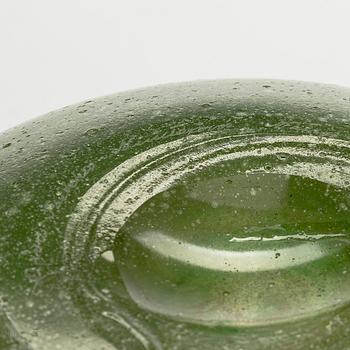 Oiva Toikka, boolimalja ja 7 lasia, "Iglu", signeerattu Oiva Toikka NNuutajärvi Notsjö, 1973-75.