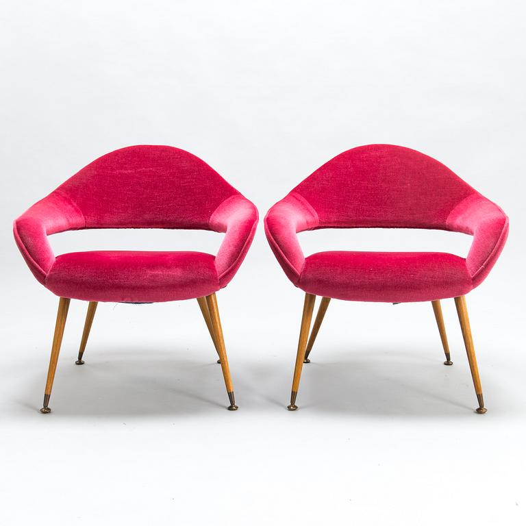 A PAIR OF DU 55 P ARMCHAIRS BY GASTONE RINALDI,  Model designed in 1954.