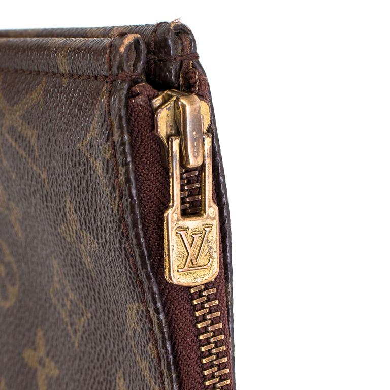 LOUIS VUITTON, "Pochette Documents", bag.