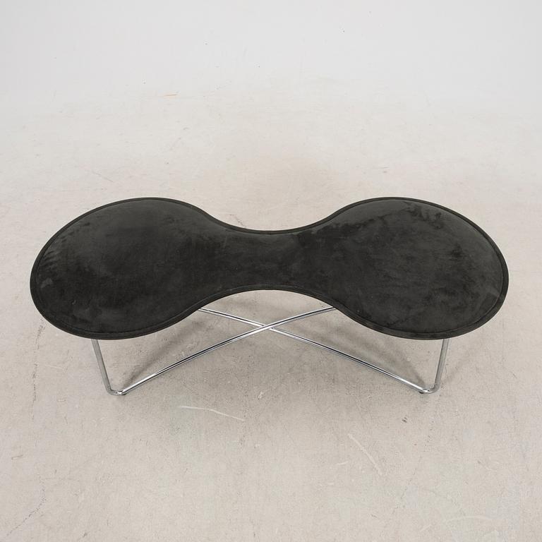 Tomoyuki Matsuoka, stool Blå Station, 2007.