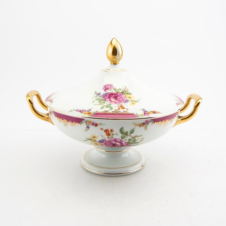 Servis "Josephine" 71 dlr Rosenthal porslin 1900-talets första hälft.