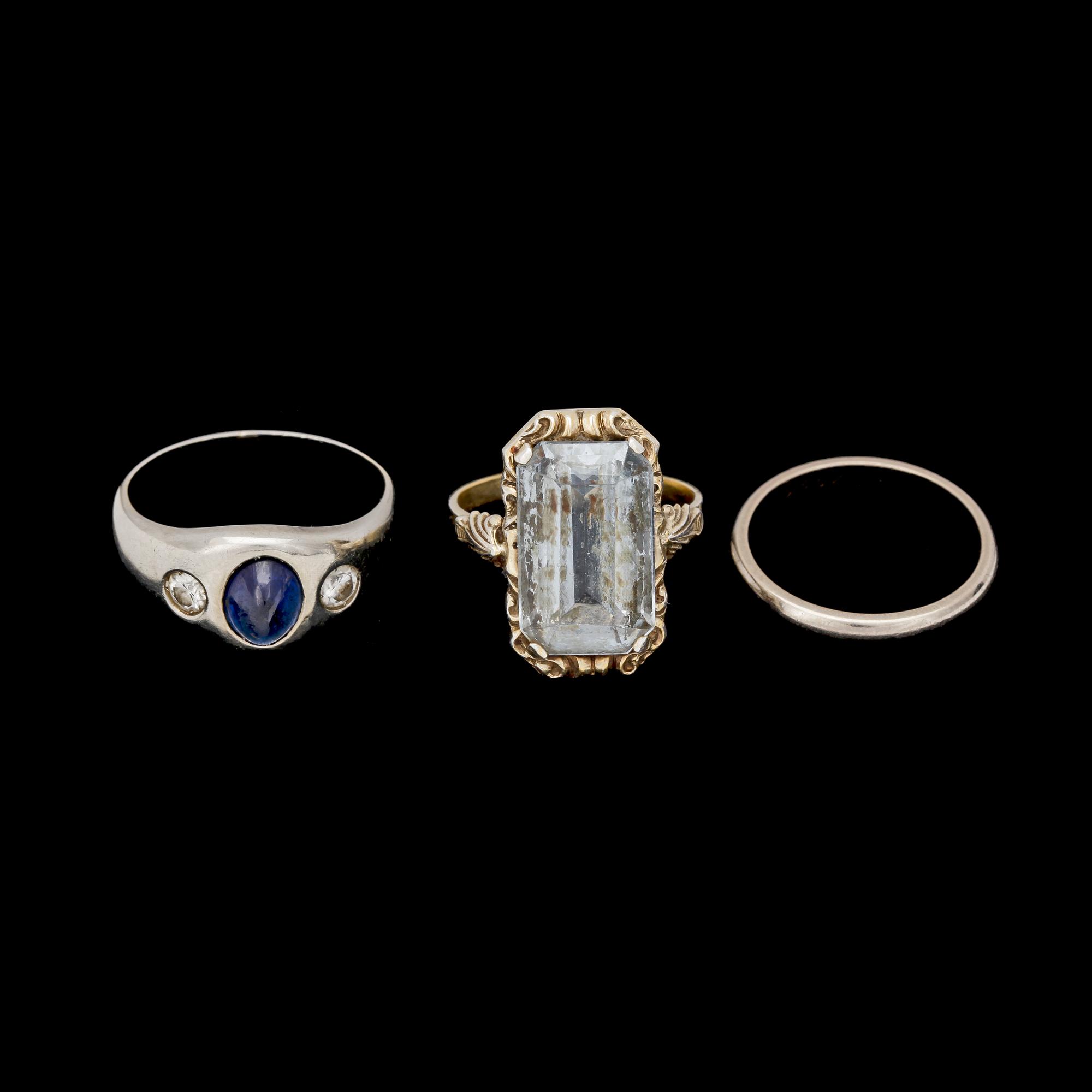 RINGAR, 3 st. Silver, vitguld resp vitguld med briljanter.