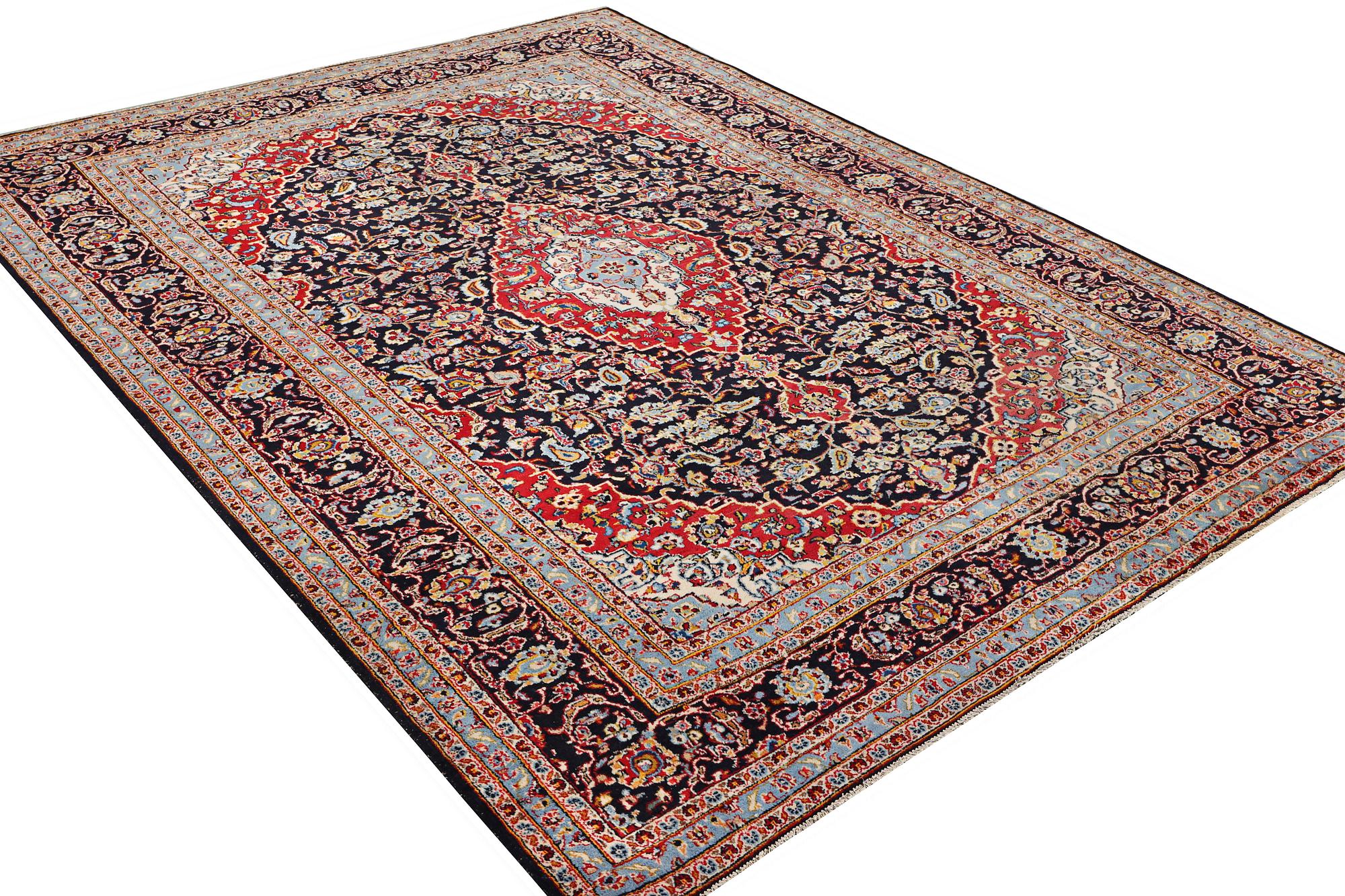 Matta, Keshan, ca. 343 x 254 cm.