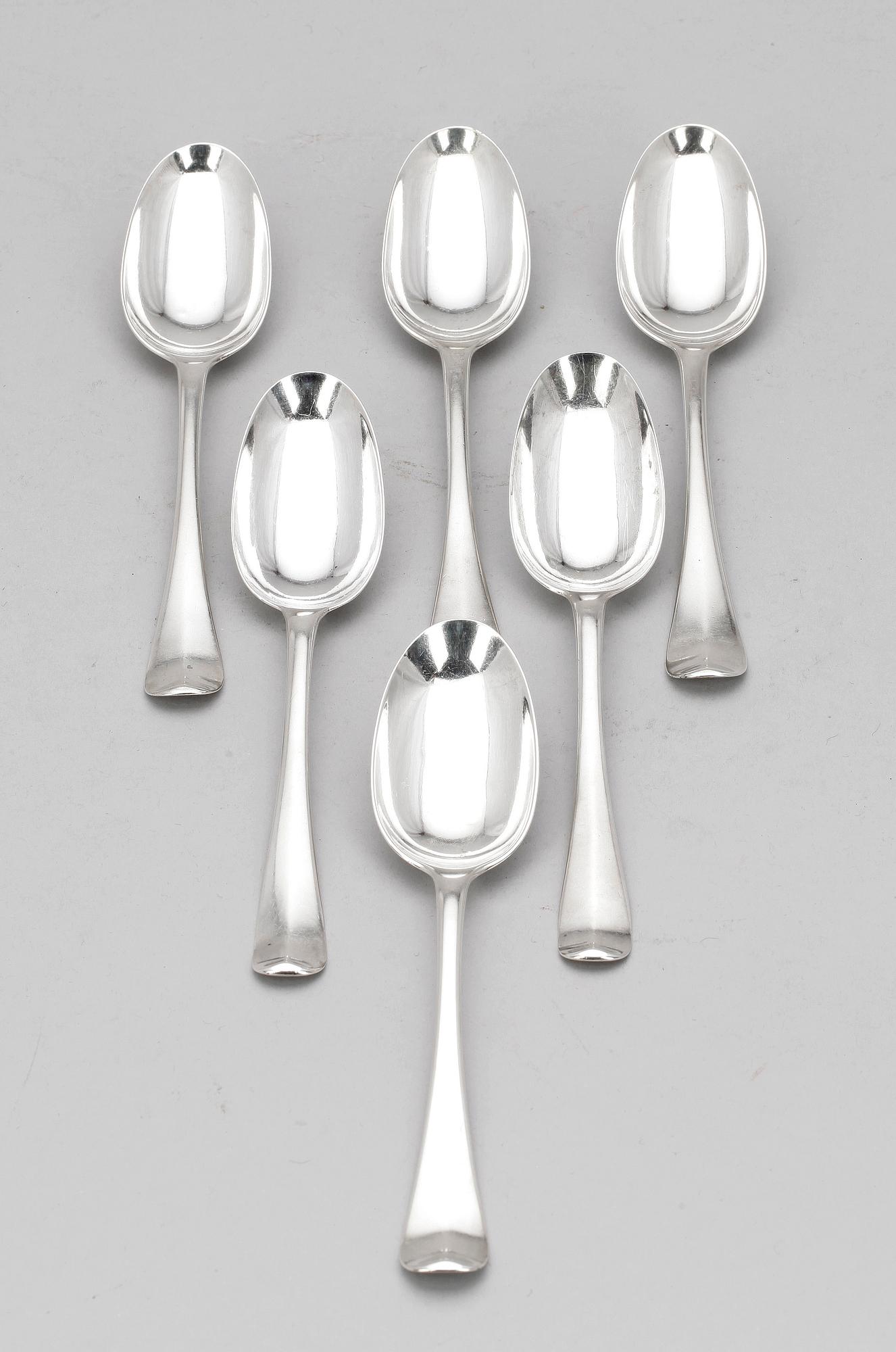 SKEDAR, 6 st, sk råttsvansskedar, silver, London, England, 1721. Tot ca 390 gr.