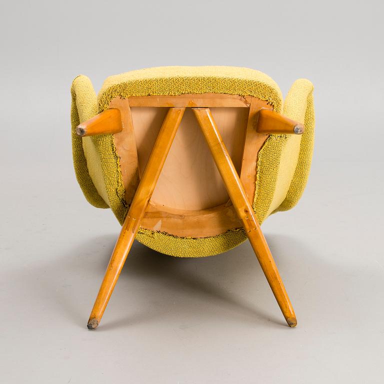 CARL GUSTAF HIORT AF ORNÄS, fåtölj,  "Pedro", tillverkare Hiort Tuote Puunveisto Oy - Träsnideri Ab, 1900-talets mitt.