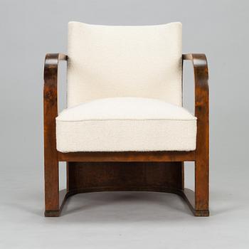 Werner West, a 1930's armchair for Oy Stockmann Ab, Keravan Puusepäntehdas, Finland.