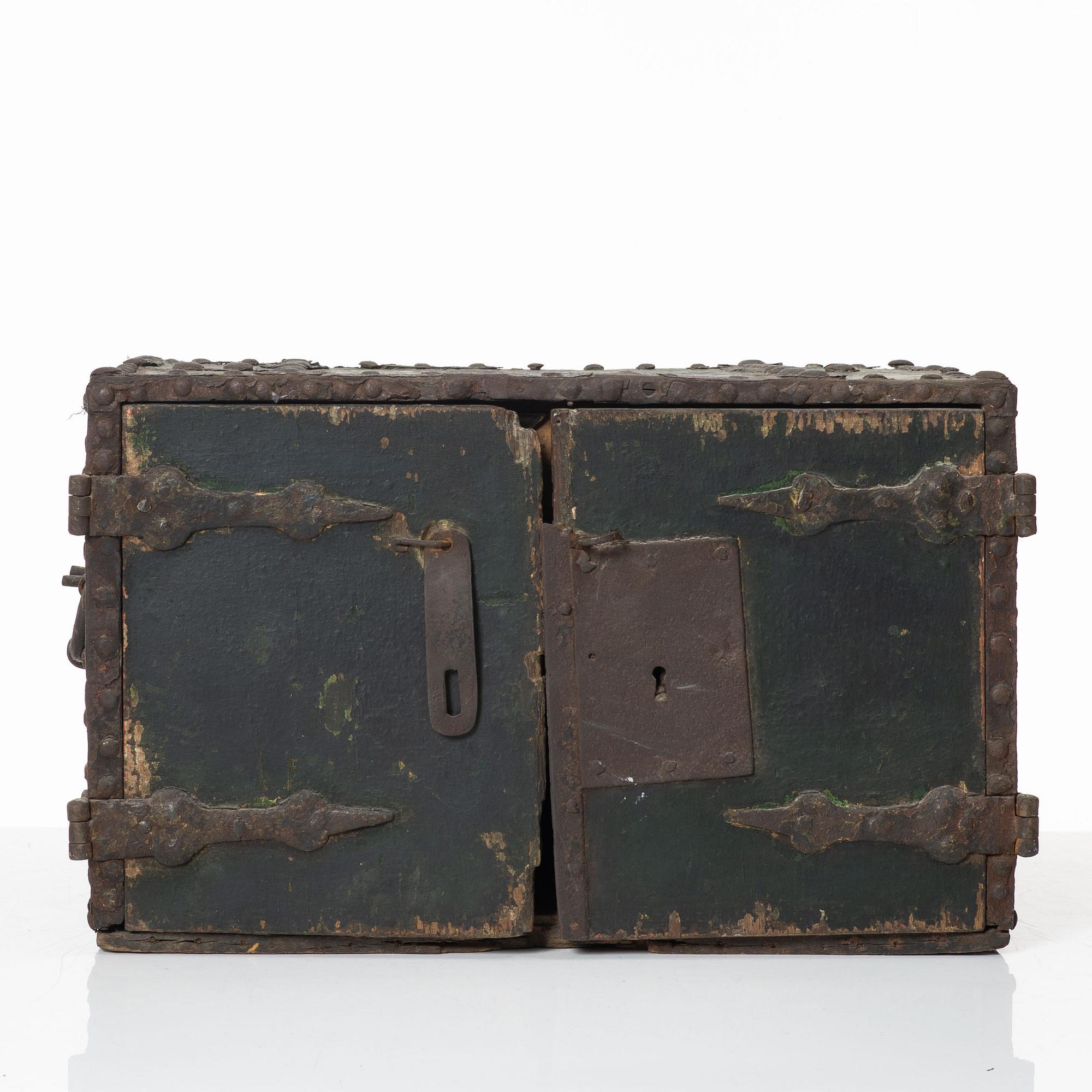 Skrin/mindre kista, 1600-talets andra hälft. Barock.