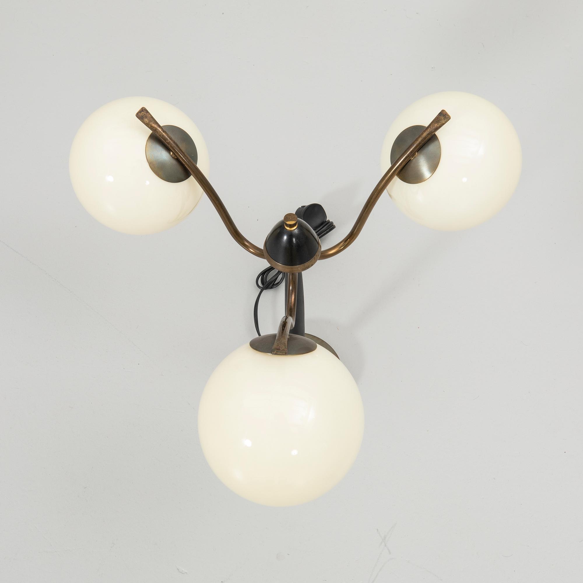Table lamp, first half of the 20th century.