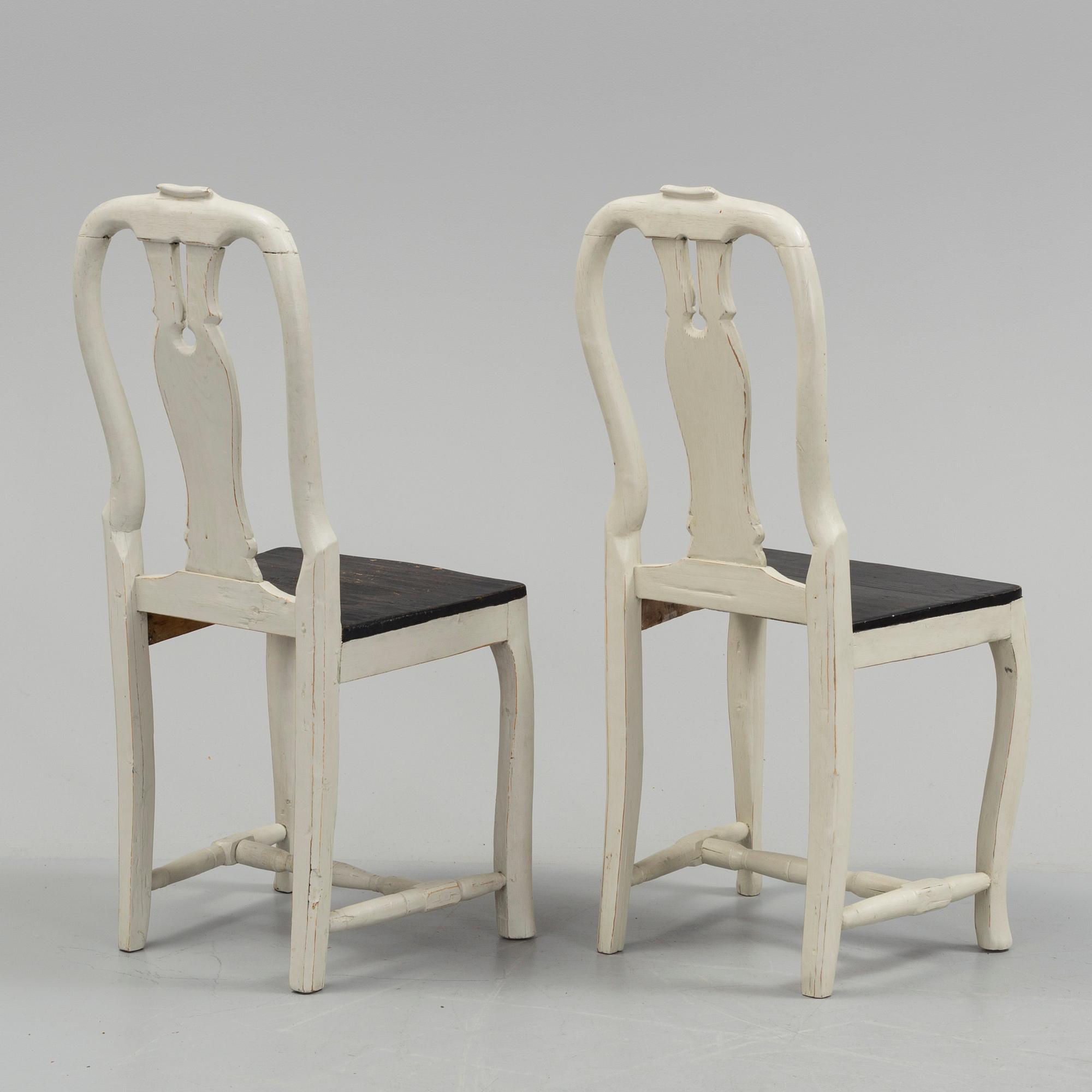 A set of eight similar swedish chairs, Järvsö, Hälsingland, first half of the 19th century.