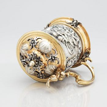 A German 17th century parcel-gilt silver tankard, mark of David Schwestermüller I, Augsburg 1634-1635.