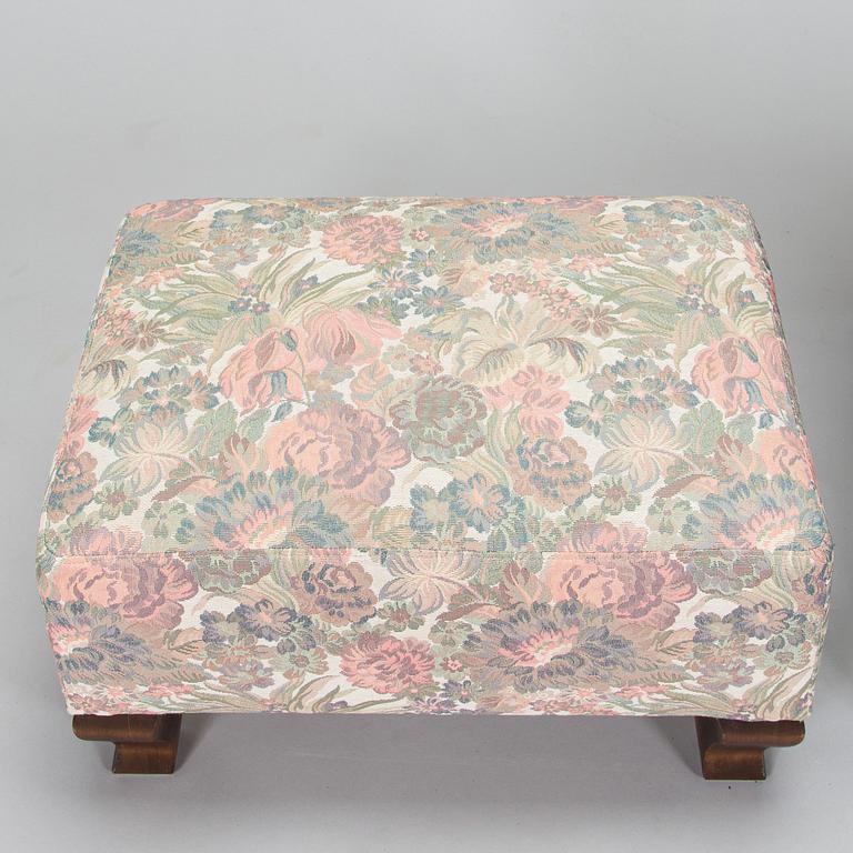 Carl Gustaf Hiort af Ornäs, nojatuoli, "Tohtori", Hiort Tuote Puunveisto, ja rahi, 1940-luku.