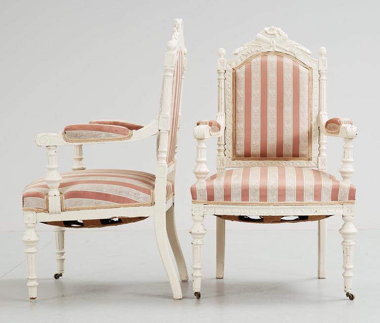 KARMSTOLAR, ett par, Louis XVI-stil, 1900-talets början.