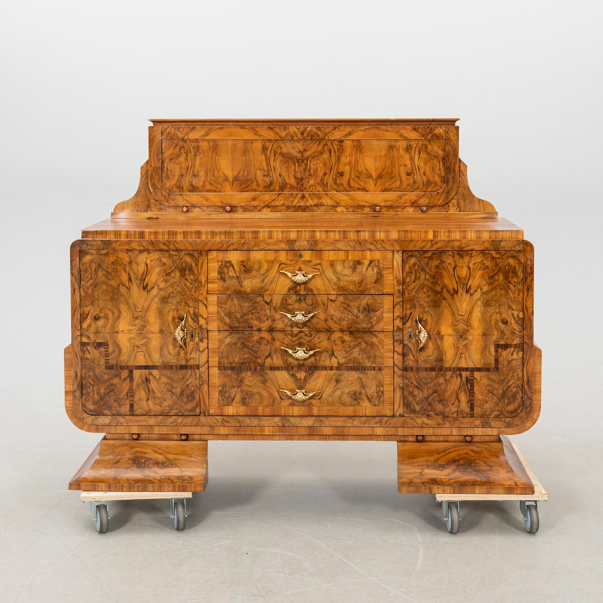 Sideboard Art Deco 1900-talets början.