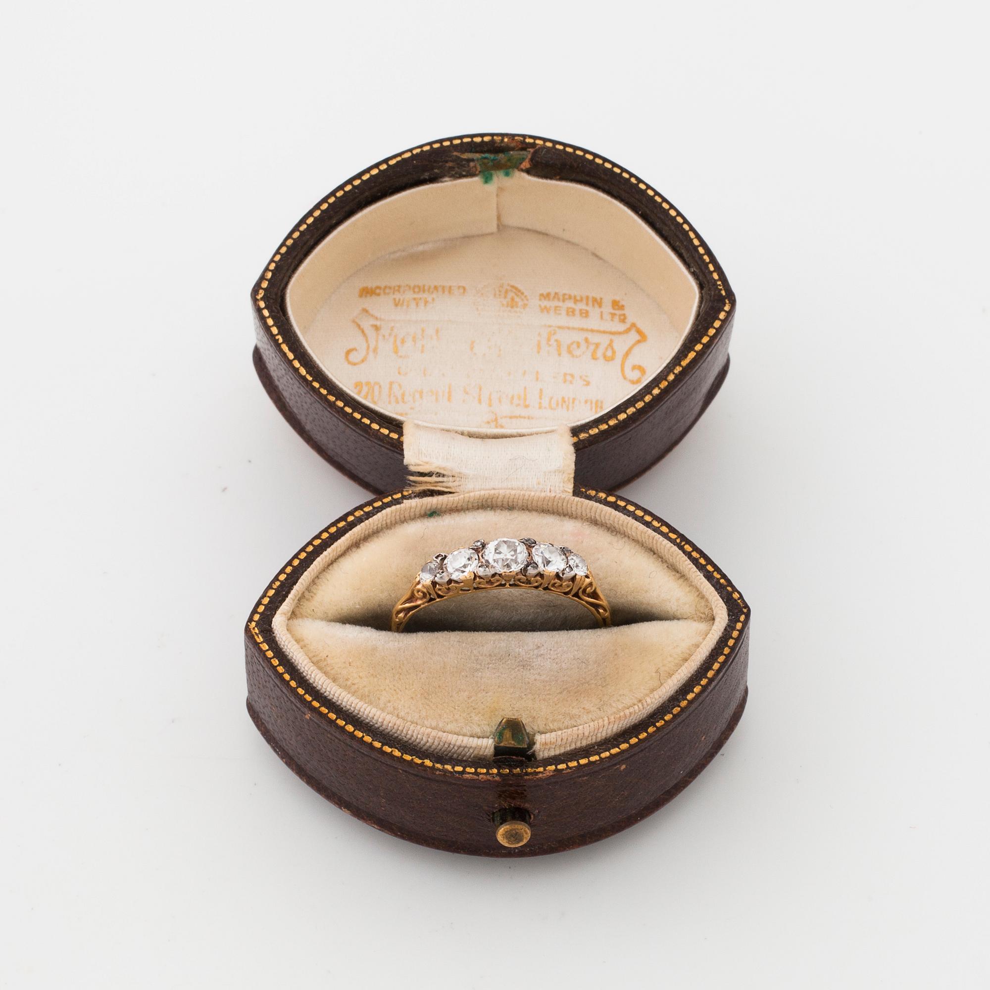 A old cut diamond ring.