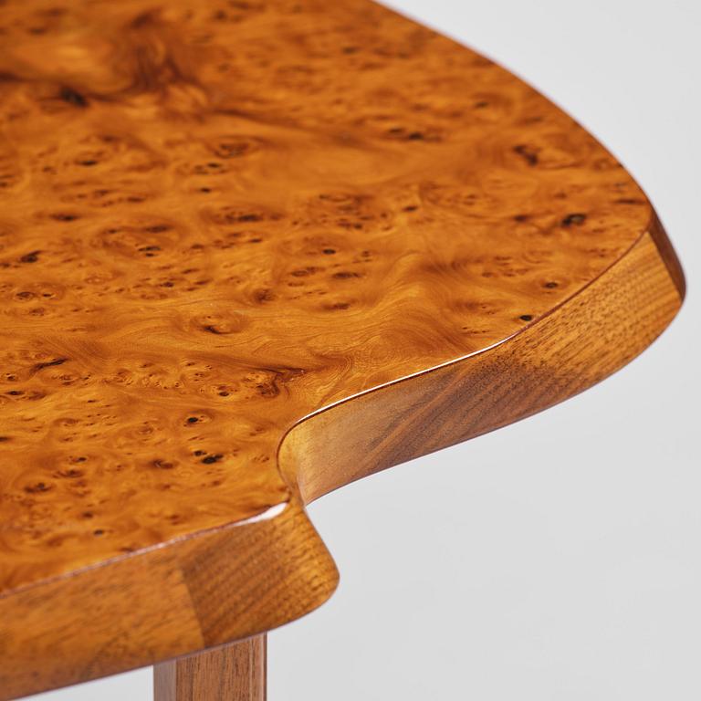 Josef Frank, soffbord, modell 1057, Firma Svenskt Tenn, efter 1985.