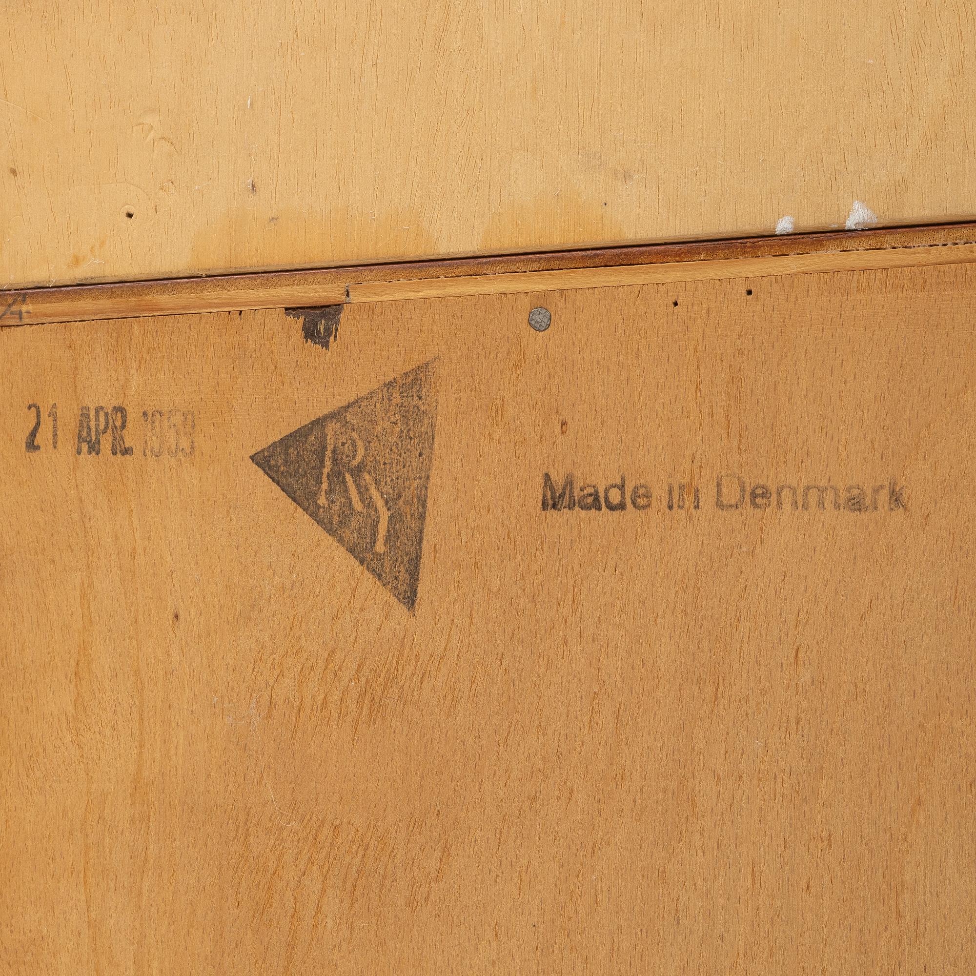 Hans J. Wegner, a teak chest of drawers with bookcase, RY 16, Ry Møbler, Denmark.