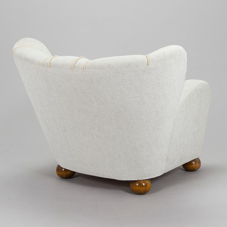 Märta Blomstedt, an 'Aulanko-model' armchair. Designed in 1939.