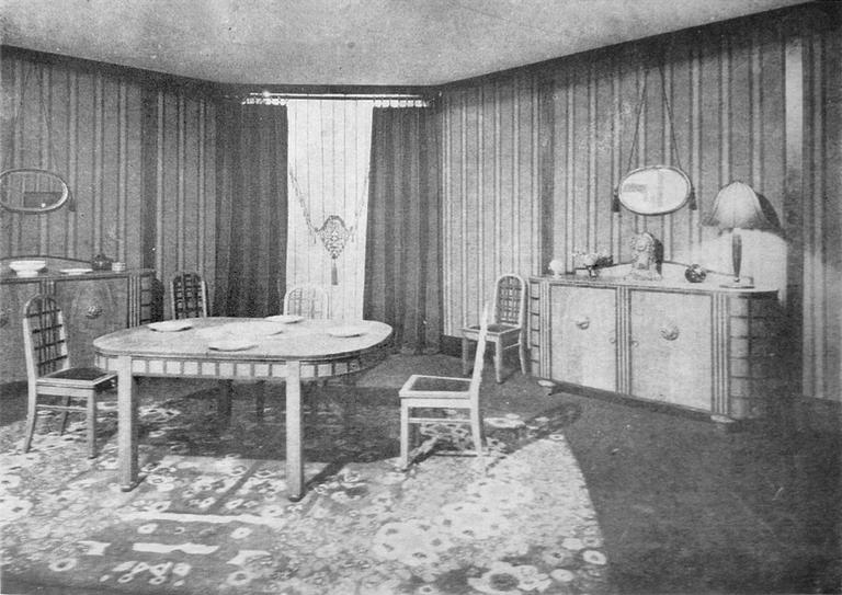 A Maurice Dufrene dining room suite, Paris, France 1921.