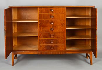 SKÅP, Danmark, 1900-talets mitt.